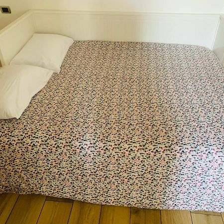Hotel Stanza Claudina à Rome Extérieur photo
